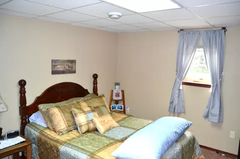 Bedroom - 1544 Dickson Dr, Hendricks, MN 56136 photo 6 of 7