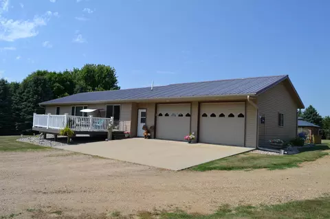 Exterior - 1544 Dickson Dr, Hendricks, MN 56136 photo 11 of 19