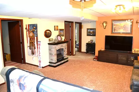 Living - 1544 Dickson Dr, Hendricks, MN 56136 photo 4 of 4