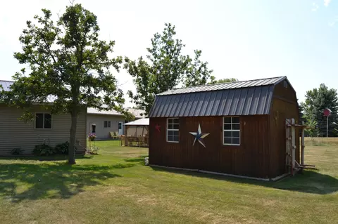 Exterior - 1544 Dickson Dr, Hendricks, MN 56136 photo 16 of 19