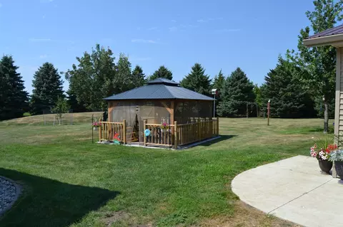 Exterior - 1544 Dickson Dr, Hendricks, MN 56136 photo 13 of 19