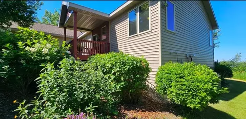 Exterior - 20799 457th Ave, Morris, MN 56267 photo 3 of 12