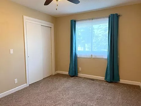 Bedroom - 1790 Maple Park Cir, Windom, MN 56101 photo 3 of 5