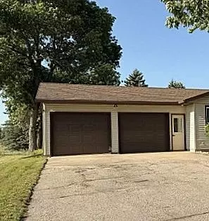 Other - 1790 Maple Park Cir, Windom, MN 56101 photo 2 of 9