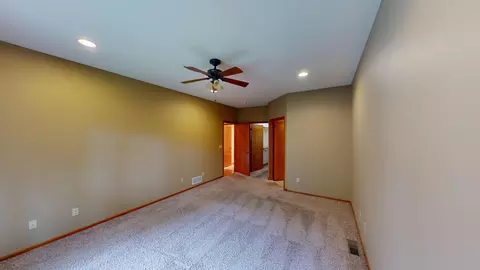 Bedroom - 1802 Crystal Dr, Albert Lea, MN 56007 photo 4 of 4