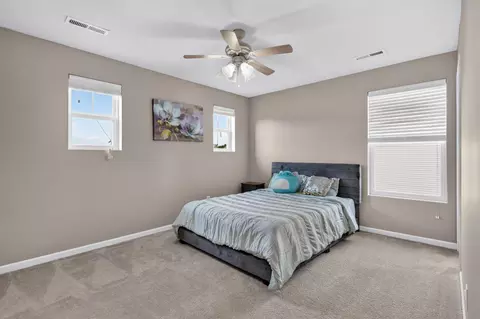 Bedroom - 524 Aidan Cv, Eagan, MN 55123 photo 2 of 4