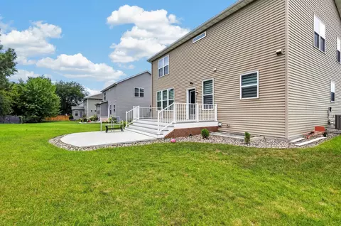 Exterior - 524 Aidan Cv, Eagan, MN 55123 photo 8 of 11