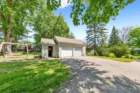 Exterior - 545 Willow St, Faribault, MN 55021 photo 6 of 9