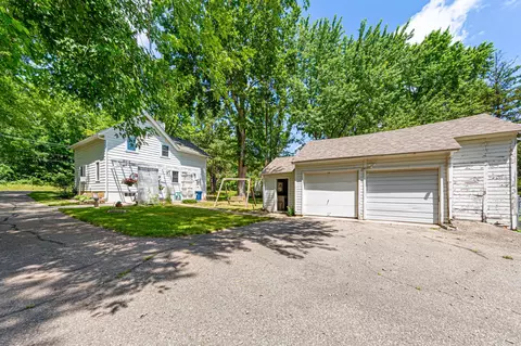 Exterior - 545 Willow St, Faribault, MN 55021 photo 9 of 9