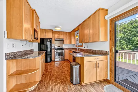 Kitchen - 233 Sitka St, Duluth, MN 55811 photo 1 of 4