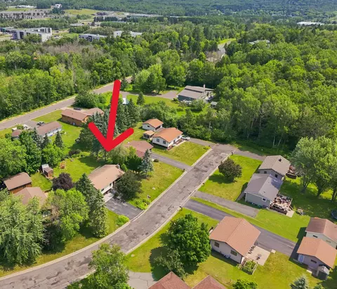 View/Area - 233 Sitka St, Duluth, MN 55811 photo 2 of 3