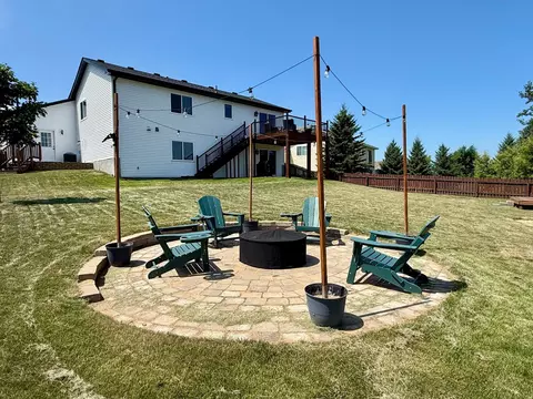 Exterior - 206 Spring Wheat Dr, Dundas, MN 55019 photo 8 of 26