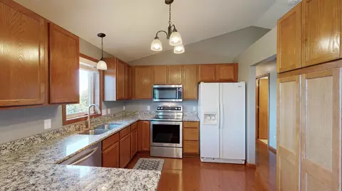 Kitchen - 206 Spring Wheat Dr, Dundas, MN 55019 photo 3 of 4