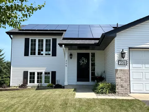 Exterior - 206 Spring Wheat Dr, Dundas, MN 55019 photo 2 of 26