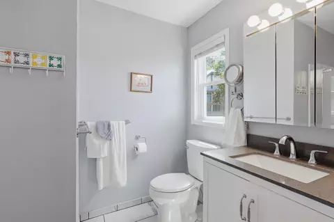 Bath - 6 1st St, Excelsior, MN 55331 photo 2 of 4
