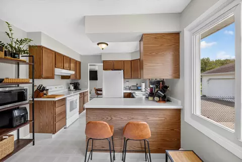 Kitchen - 312 W Rainbow St, Duluth, MN 55811 photo 3 of 3
