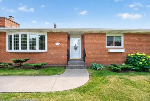 Exterior - 312 W Rainbow St, Duluth, MN 55811 photo 1 of 8