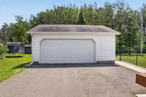 Exterior - 312 W Rainbow St, Duluth, MN 55811 photo 2 of 8