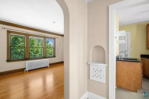 Living - 1529 E 5th St, Duluth, MN 55812 photo 1 of 1