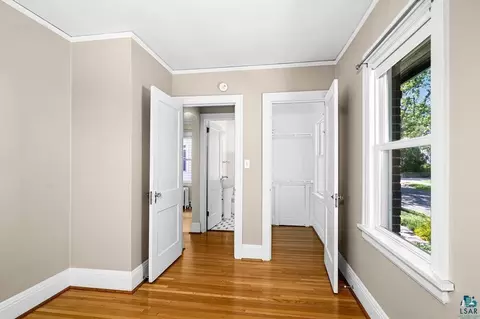 Bedroom - 1529 E 5th St, Duluth, MN 55812 photo 5 of 5