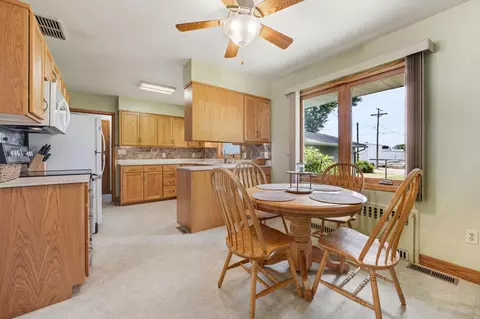 Dining - 520 2nd St E, Hector, MN 55342 photo 1 of 2