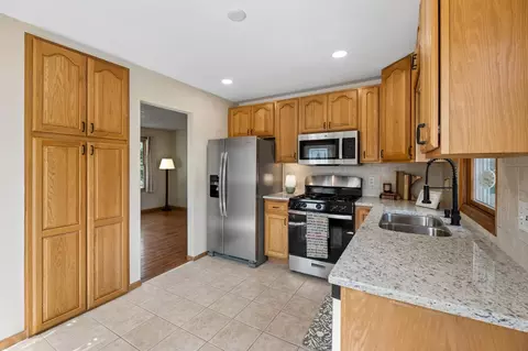 Kitchen - 14 Pine Dr, Circle Pines, MN 55014 photo 2 of 3