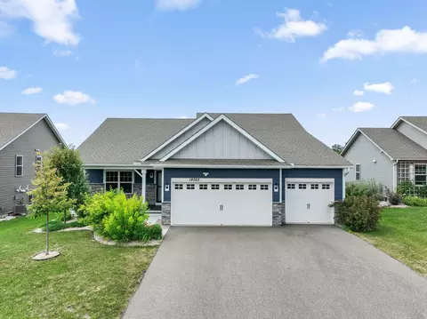 18085 Heirloom Ct, Lakeville, MN 55044
