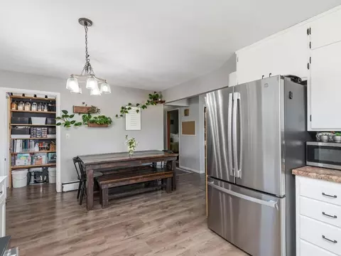 Dining - 2024 11th St E, Glencoe, MN 55336 photo 4 of 4