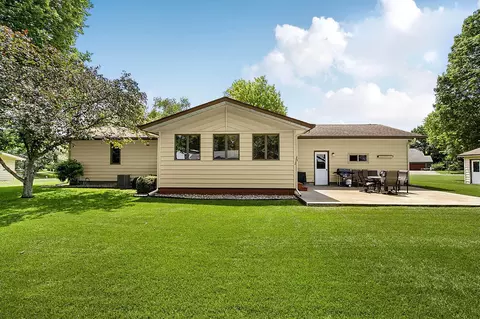 Exterior - 815 5th St N, Cold Spring, MN 56320 photo 3 of 7