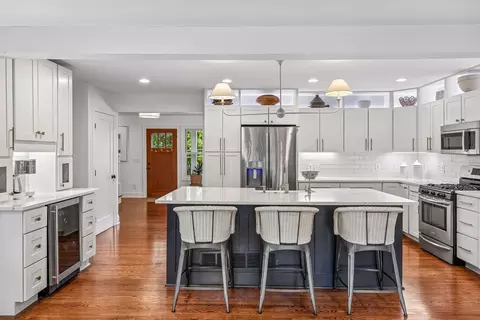 Kitchen - 23355 Academy Ave, Shorewood, MN 55331 photo 3 of 3