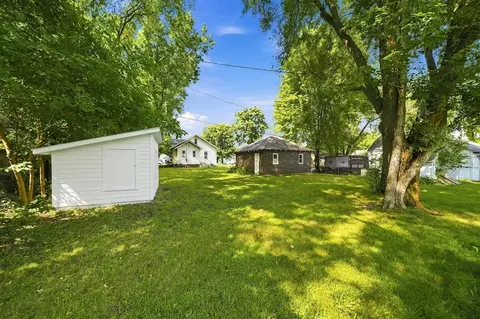 Exterior - 19 12th St NE, Faribault, MN 55021 photo 3 of 8