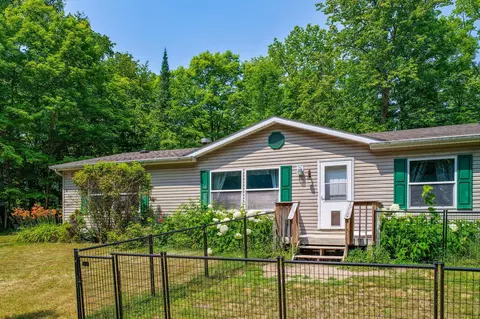5053 Jeremy Dr NE, Bemidji, MN 56601
