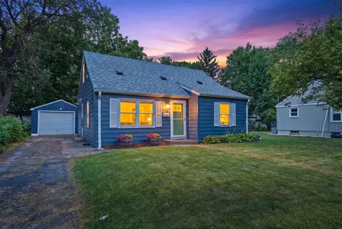 128 18th Ave N, Hopkins, MN 55343
