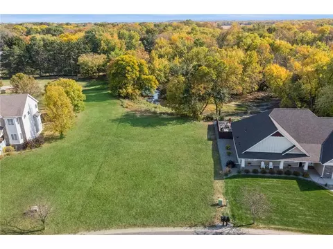 18125 Concord Cir NW, Elk River, MN 55330