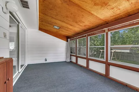 Exterior - 1005 25th Ave N, Saint Cloud, MN 56303 photo 4 of 12