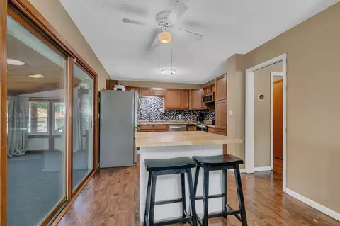 Kitchen - 1005 25th Ave N, Saint Cloud, MN 56303 photo 3 of 4