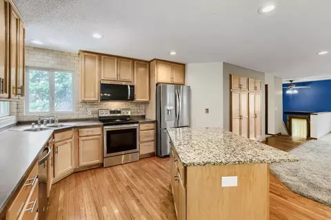 12601 Able Cir NE, Blaine, MN 55434