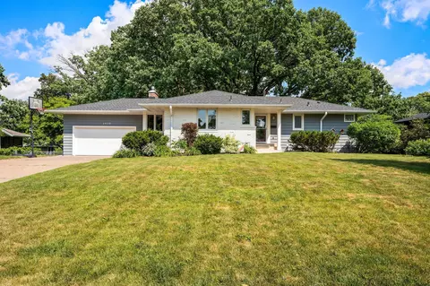 2630 Major Ave N, Golden Valley, MN 55422