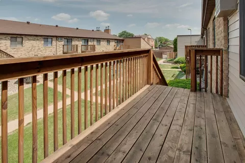 Exterior - 1530 35th St S #E, Fargo, ND 58103 photo 2 of 4