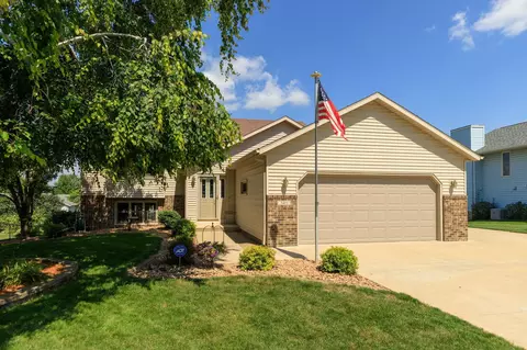 3401 Arbor Dr NW, Rochester, MN 55901