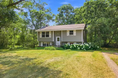 23030 Erskine St NE, Bethel, MN 55005