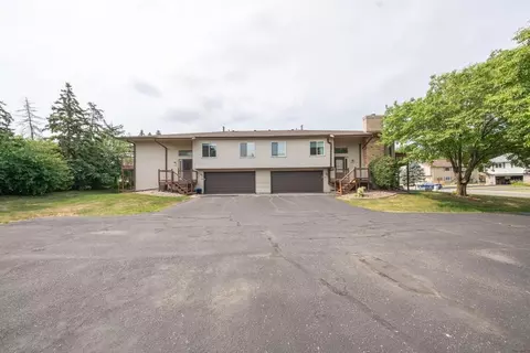 2309 Amberwood Dr, Woodbury, MN 55125