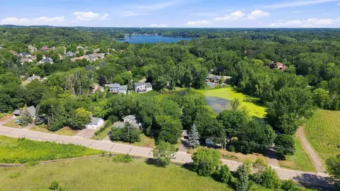 View/Area - 445 Gramsie Rd, Shoreview, MN 55126 photo 1 of 2