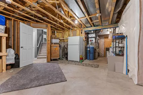 Entry Way - 9451 White Oaks Trl N, Champlin, MN 55316 photo 10 of 10