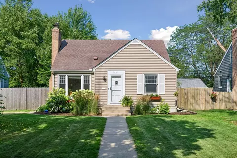 3220 Kentucky Ave S, Saint Louis Park, MN 55426