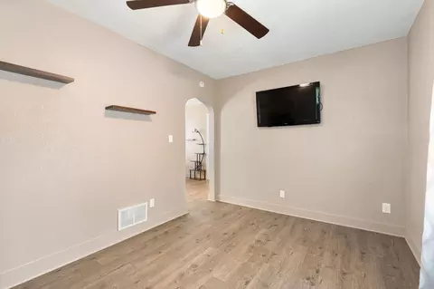 Other - 909 11th St NW, Austin, MN 55912 photo 6 of 9