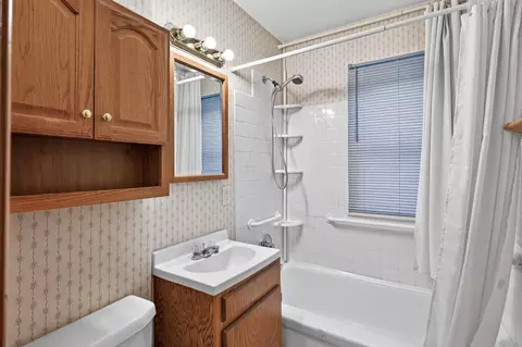 Bath - 2909 Pascal St, Roseville, MN 55113 photo 1 of 2