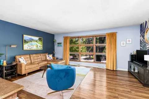 Living - 4119 Pitt St, Duluth, MN 55804 photo 7 of 7
