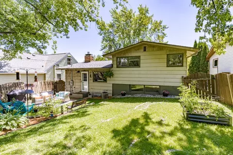 Exterior - 4119 Pitt St, Duluth, MN 55804 photo 7 of 18