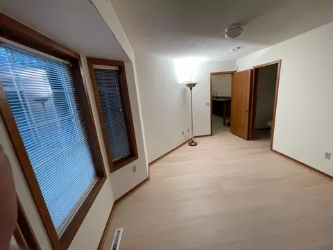 Living - 14686 Par Dr, Baxter, MN 56425 photo 3 of 3